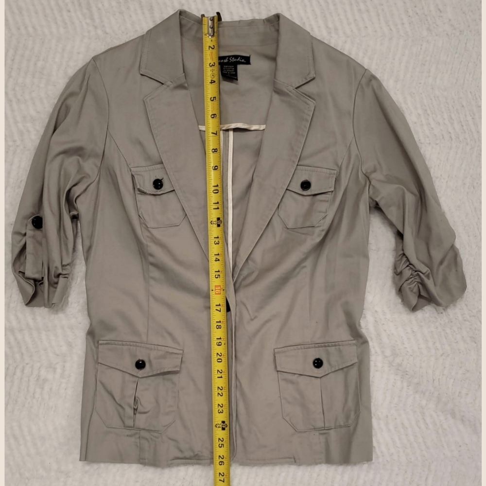 Grey Jacket - Picture 4 of 4